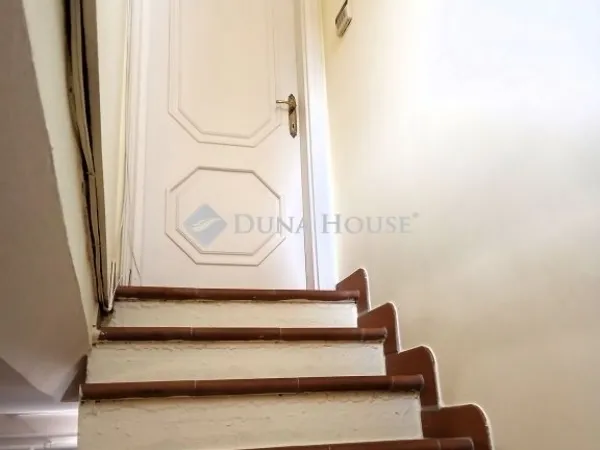 Eladó ház Esztergom 350 nm