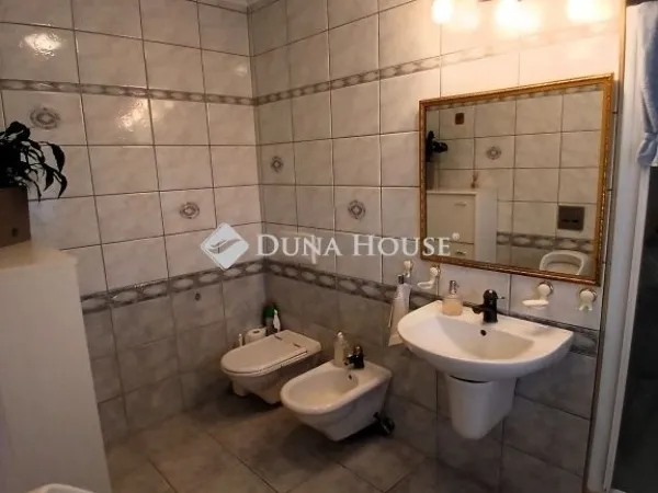 Eladó ház Esztergom 350 nm