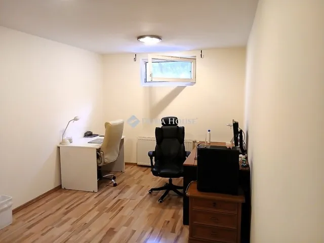 Eladó ház Esztergom 350 nm