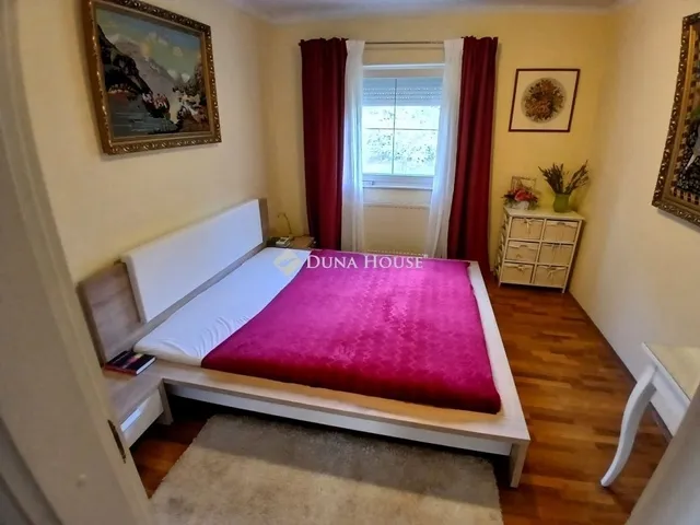 Eladó ház Esztergom 350 nm