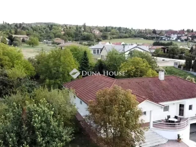 Eladó ház Esztergom 350 nm