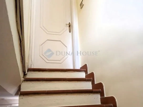 Eladó ház Esztergom 350 nm