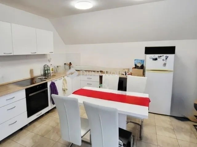 Eladó ház Piliscsaba 170 nm