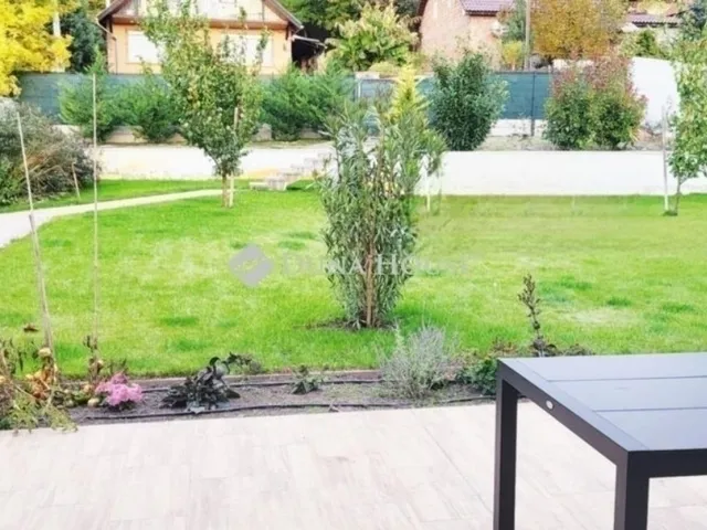 Eladó ház Piliscsaba 170 nm