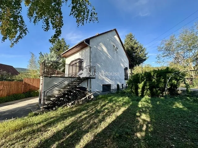 Eladó ház Leányfalu 180 nm