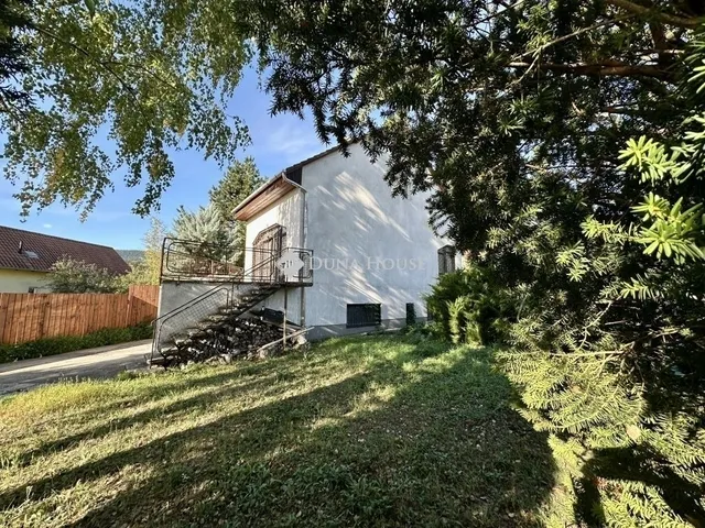 Eladó ház Leányfalu 180 nm