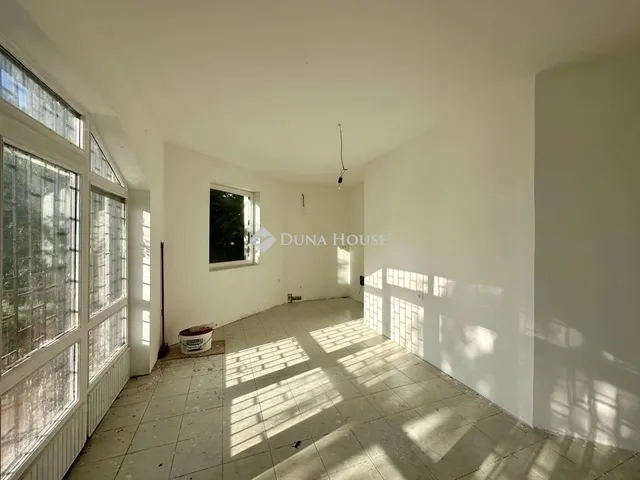 Eladó ház Leányfalu 180 nm