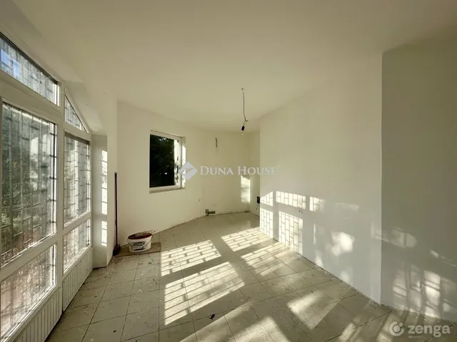 Eladó ház Leányfalu 180 nm
