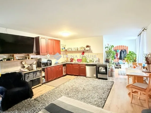 Eladó ház Pilismarót 255 nm