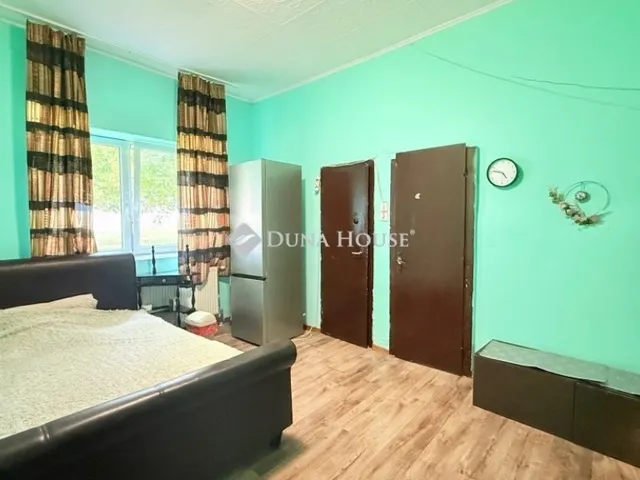 Eladó ház Pilismarót 255 nm