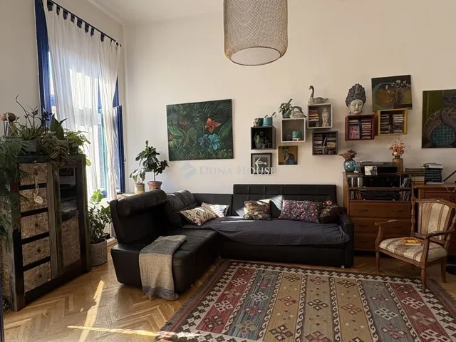 Eladó lakás Esztergom 71 nm