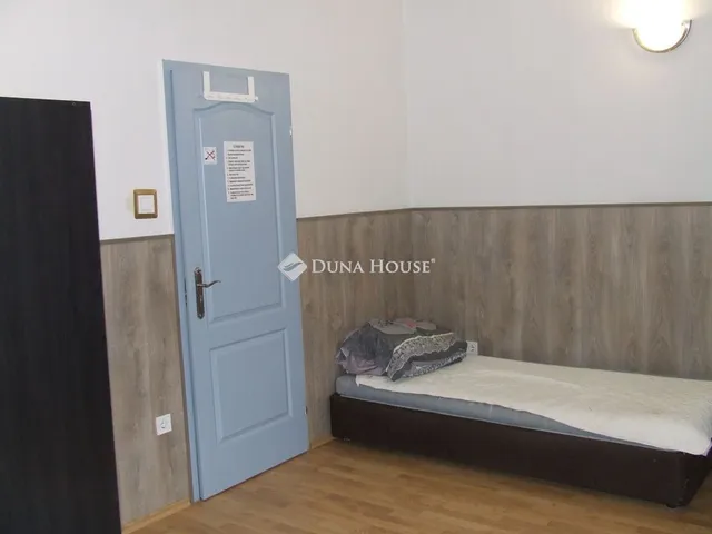 Eladó lakás Esztergom 151 nm