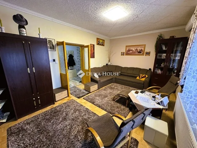 Eladó ház Csolnok 166 nm