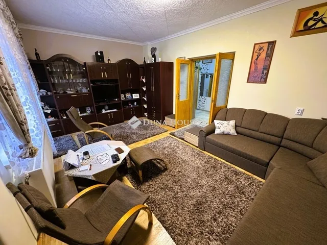 Eladó ház Csolnok 166 nm