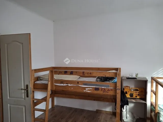 Eladó ház Sárisáp 115 nm