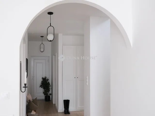 Eladó ház Szentendre 190 nm