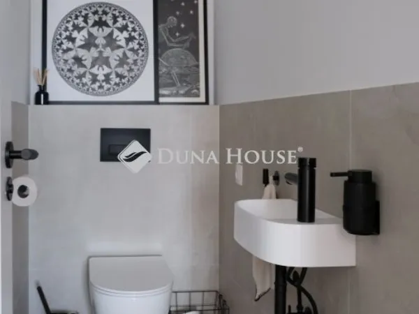 Eladó ház Szentendre 190 nm