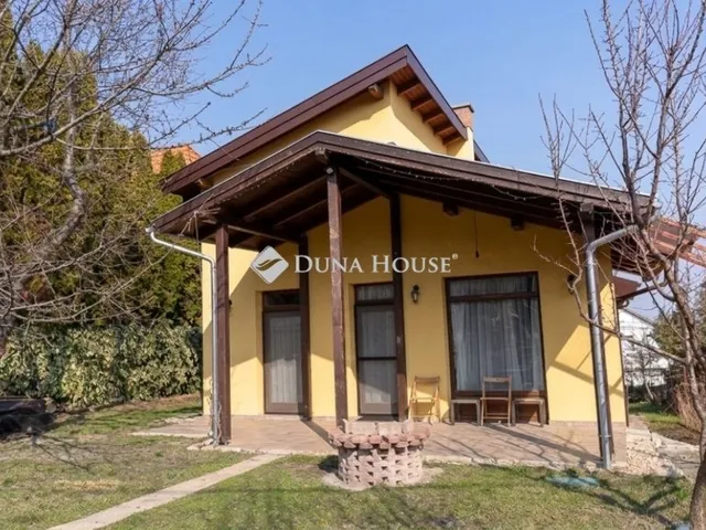 Eladó ház Pomáz 180 nm