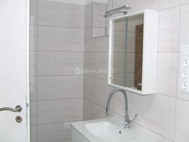 Eladó ház Esztergom 189 nm