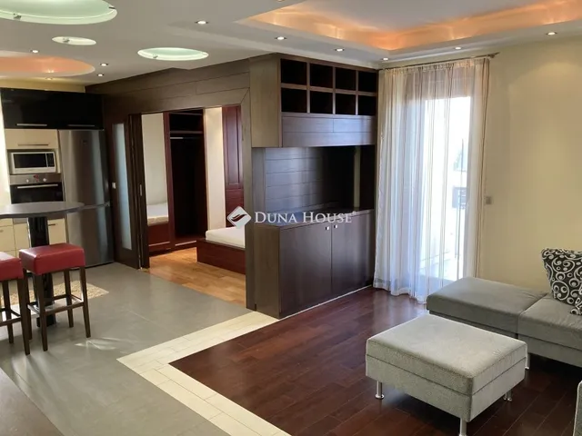 Kiadó lakás Esztergom, Aranyhegy 44 nm