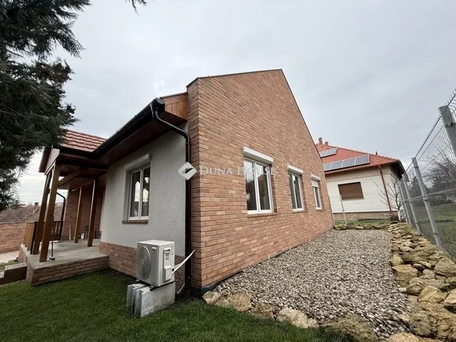 Eladó ház Pomáz 121 nm