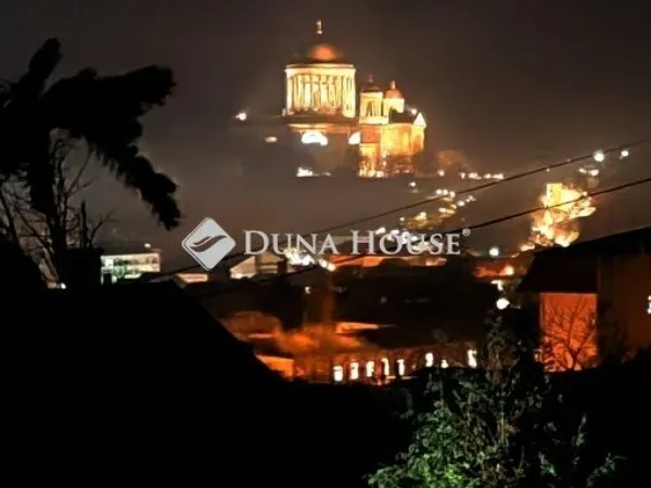 Eladó ház Esztergom 360 nm