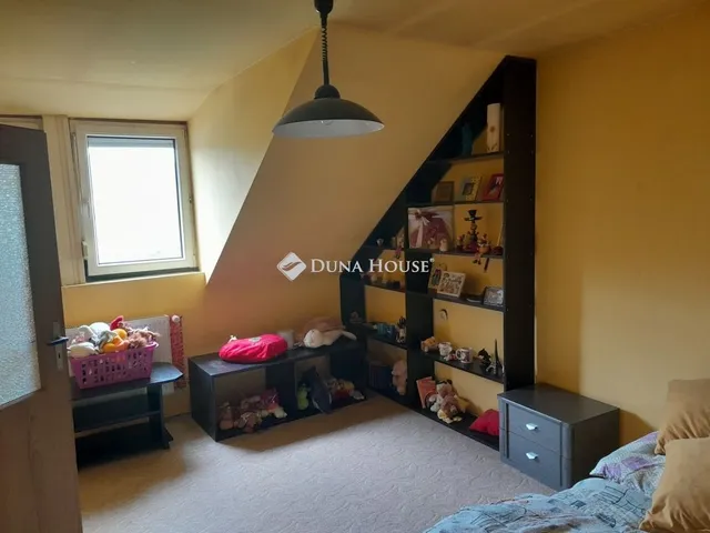 Eladó ház Sárisáp 160 nm