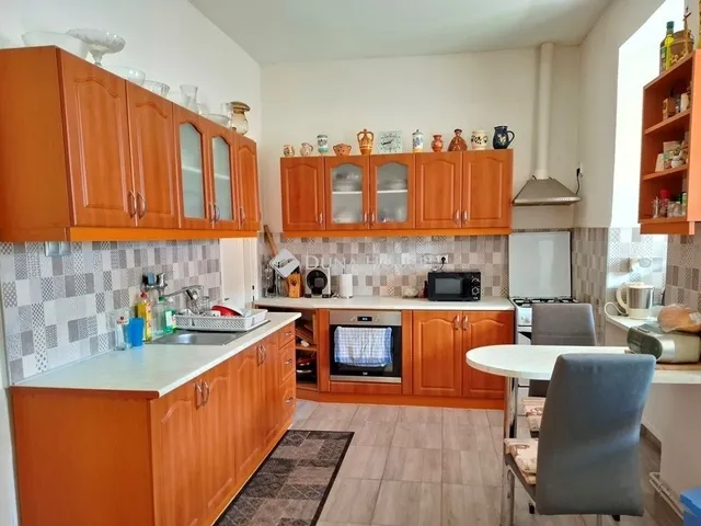 Eladó ház Dömös 89 nm