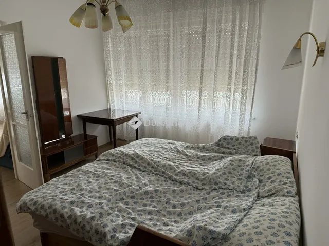 Eladó ház Tokod 220 nm