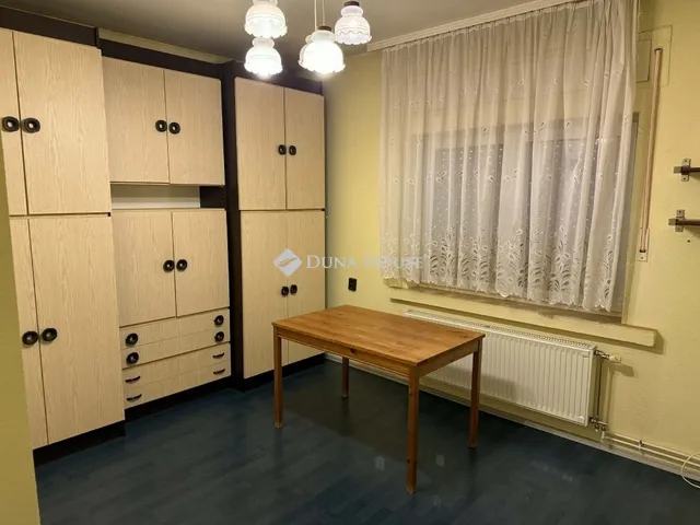 Eladó ház Tokod 220 nm