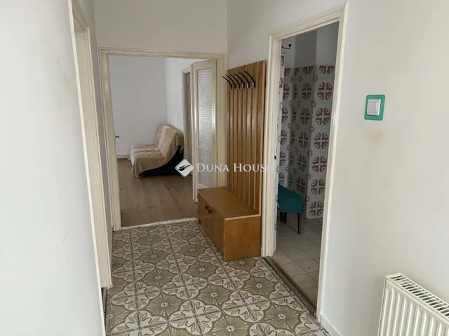 Eladó ház Tokod 220 nm