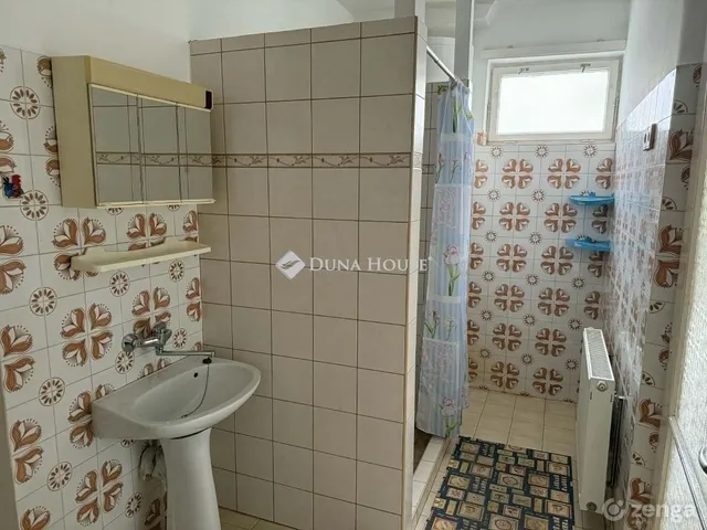 Eladó ház Tokod 220 nm
