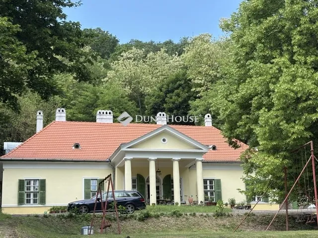 Eladó ház Esztergom 718 nm