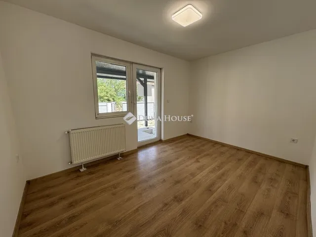 Eladó ház Tokod 74 nm