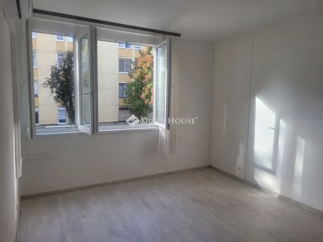 Kiadó lakás Esztergom 35 nm