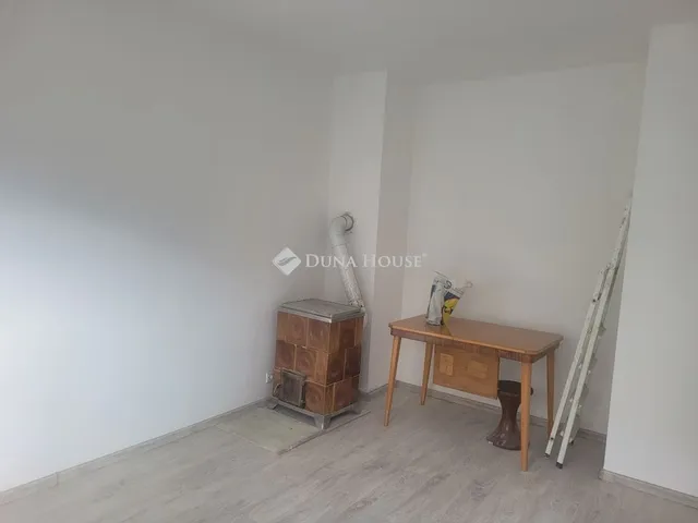 Kiadó lakás Esztergom 35 nm