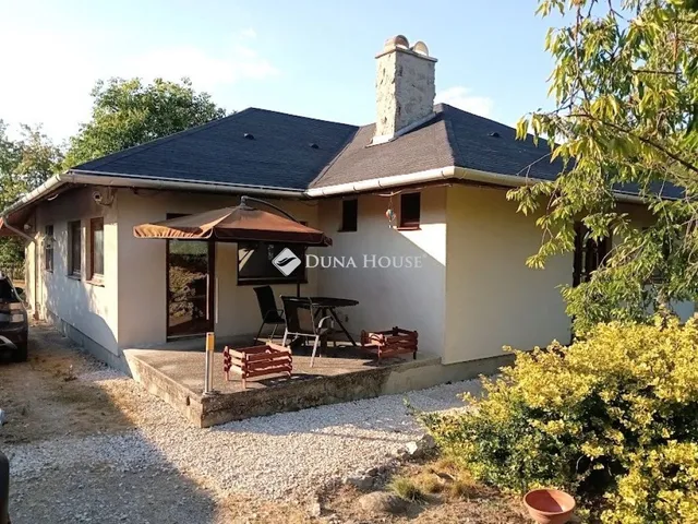 Eladó ház Bajna 125 nm