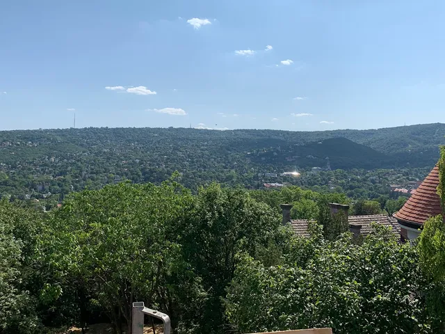 Eladó lakás Budapest II. kerület 231 nm