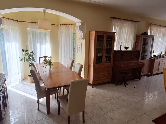 Eladó ház Gödöllő 310 nm
