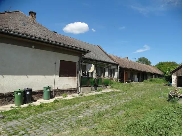 Eladó ház Vácszentlászló 120 nm