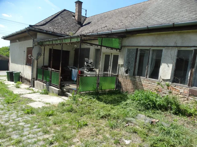 Eladó ház Vácszentlászló 120 nm