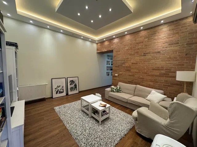 Eladó lakás Budapest V. kerület 107 nm