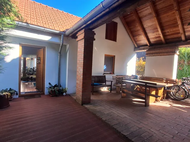 Eladó ház Gödöllő 203 nm