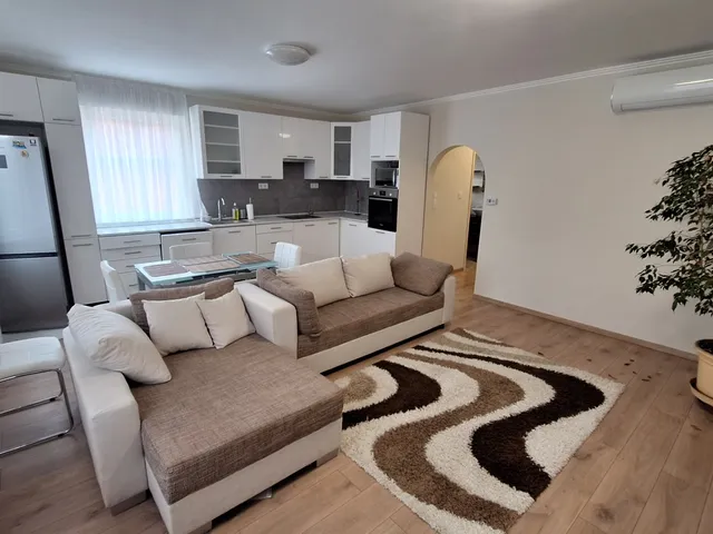 Eladó ház Gödöllő 160 nm