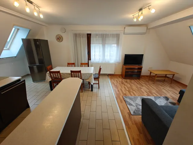 Kiadó lakás Gödöllő 76 nm