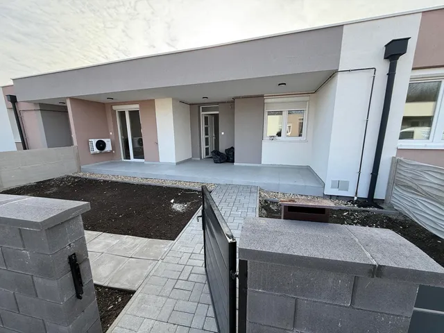 Eladó lakás Hatvan 44 nm