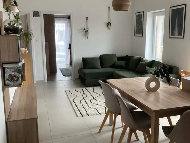 Eladó lakás Gödöllő 77 nm