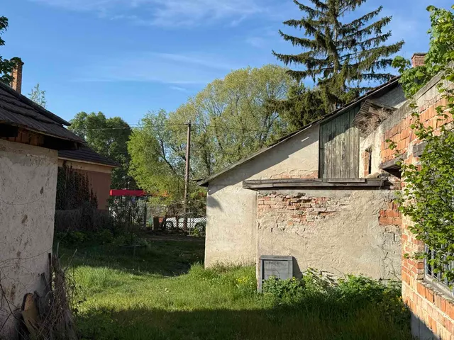 Eladó telek Veresegyház 2280 nm