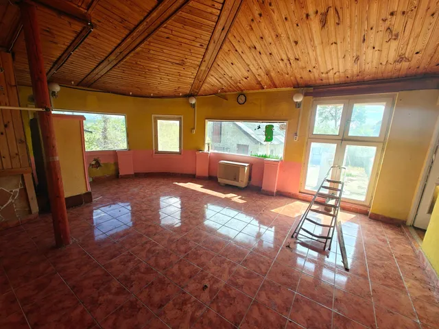 Eladó ház Galgahévíz 223 nm