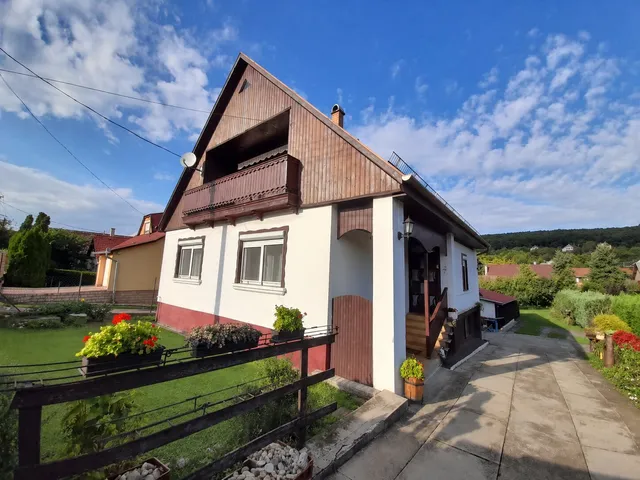 Eladó ház Gödöllő 160 nm